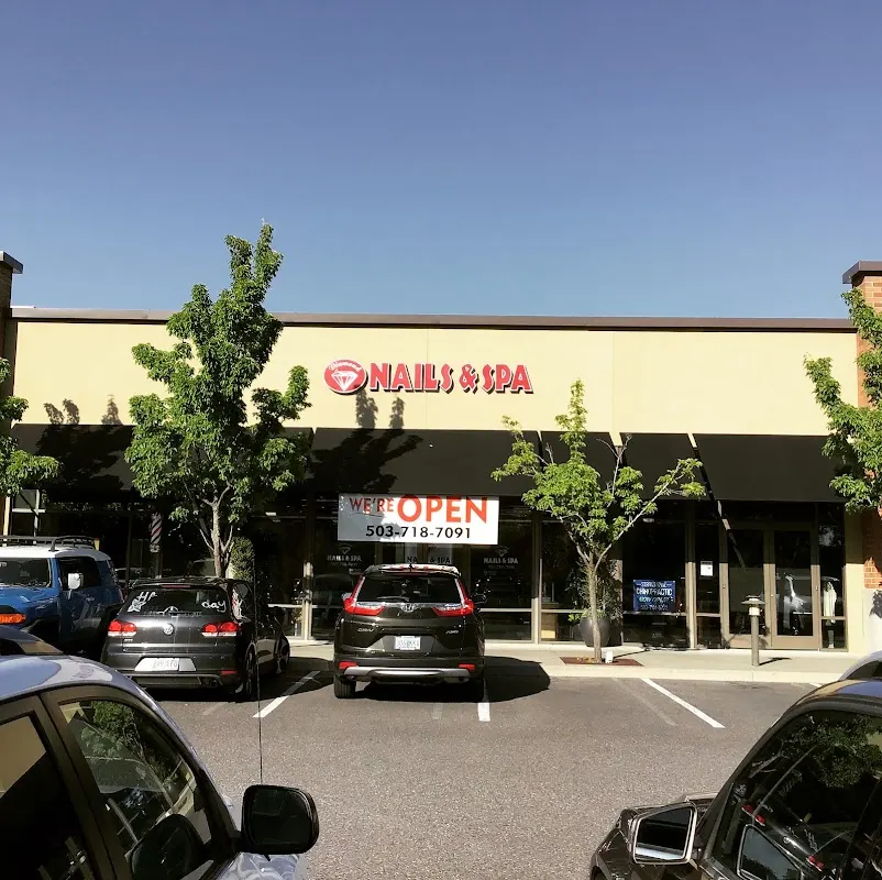 Diamond Nails & Spa — Beauty salon in Beaverton